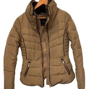 CUTE SEXY WOMEN JUNIORS ZARA PUFFER WARM SHAPELY CAMEL BEIGE JACKET SIZE S